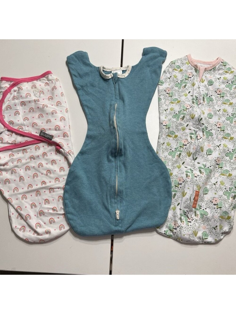Swaddles Lot Of 3 Sm/ Md, Small 0-3m, Large